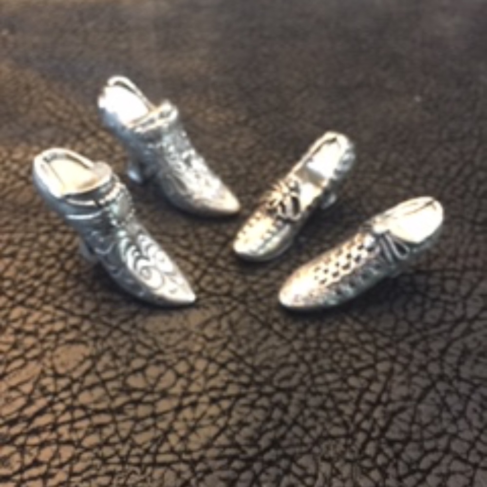Vintage Pewter (set of 4) old fashion style shoes